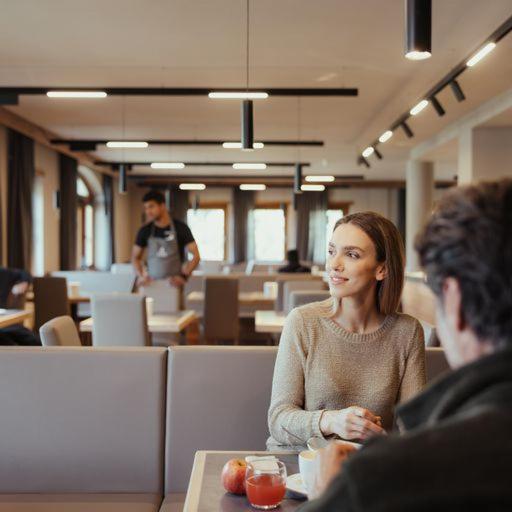 Hotel Leonard Нова Поненте Екстериор снимка